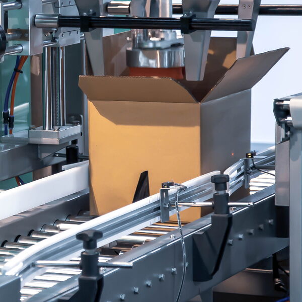 Packaging machinery: ELKALUB speciality lubricants for chains, bearings, guides and gearboxes in the packaging industry